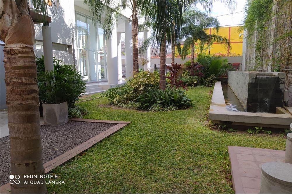 Hermoso Departamento Con Cochera Y Piscina. Santa Fe