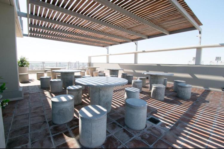 Hermoso Departamento Con Cochera Y Piscina. Apartamento Santa Fe